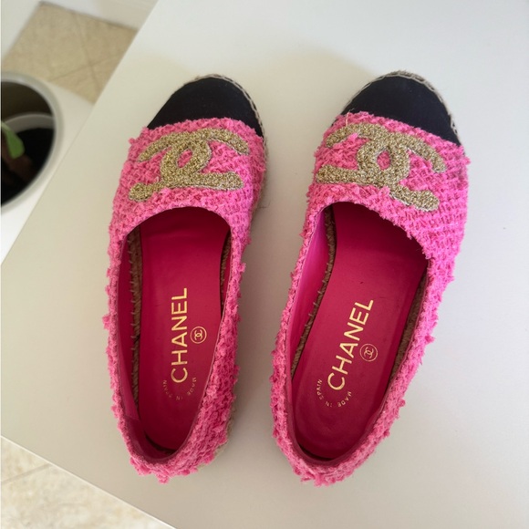 Chanel Pink and Black Women's Espadrilles - Picture 4 of 4